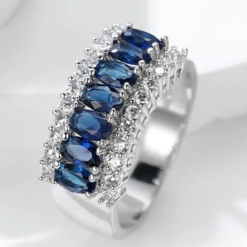 Sterling Silver Cubic Zirconia Ring - Picture 1 of 8
